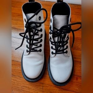 Dr. Marten boots